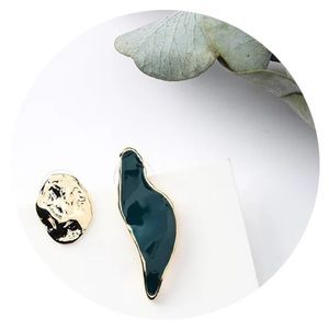 💚• Enamel Mismatch Studs •💚
